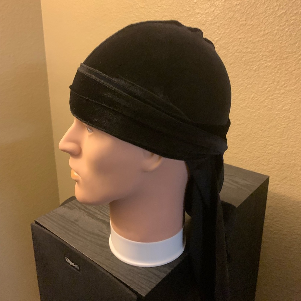 Black Unisex Velvet Doo Rag, With Long Tail, Wide Straps.Brand new, OSFA!!